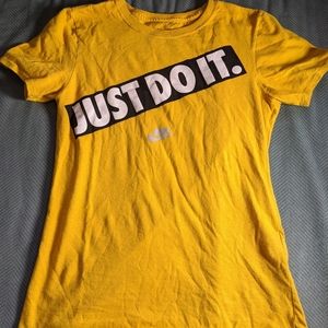Nike t-shirt